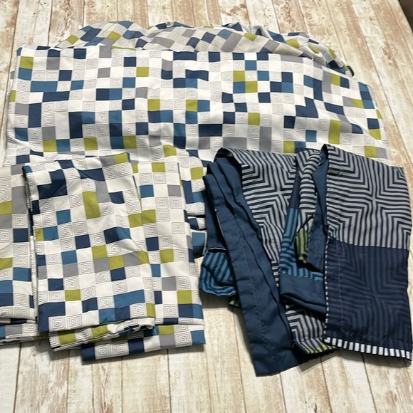 Other - Queen bed sheets